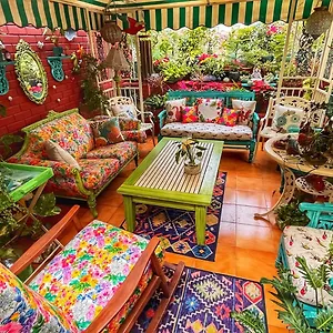 https://on-the-house.hotelsdelhi.org