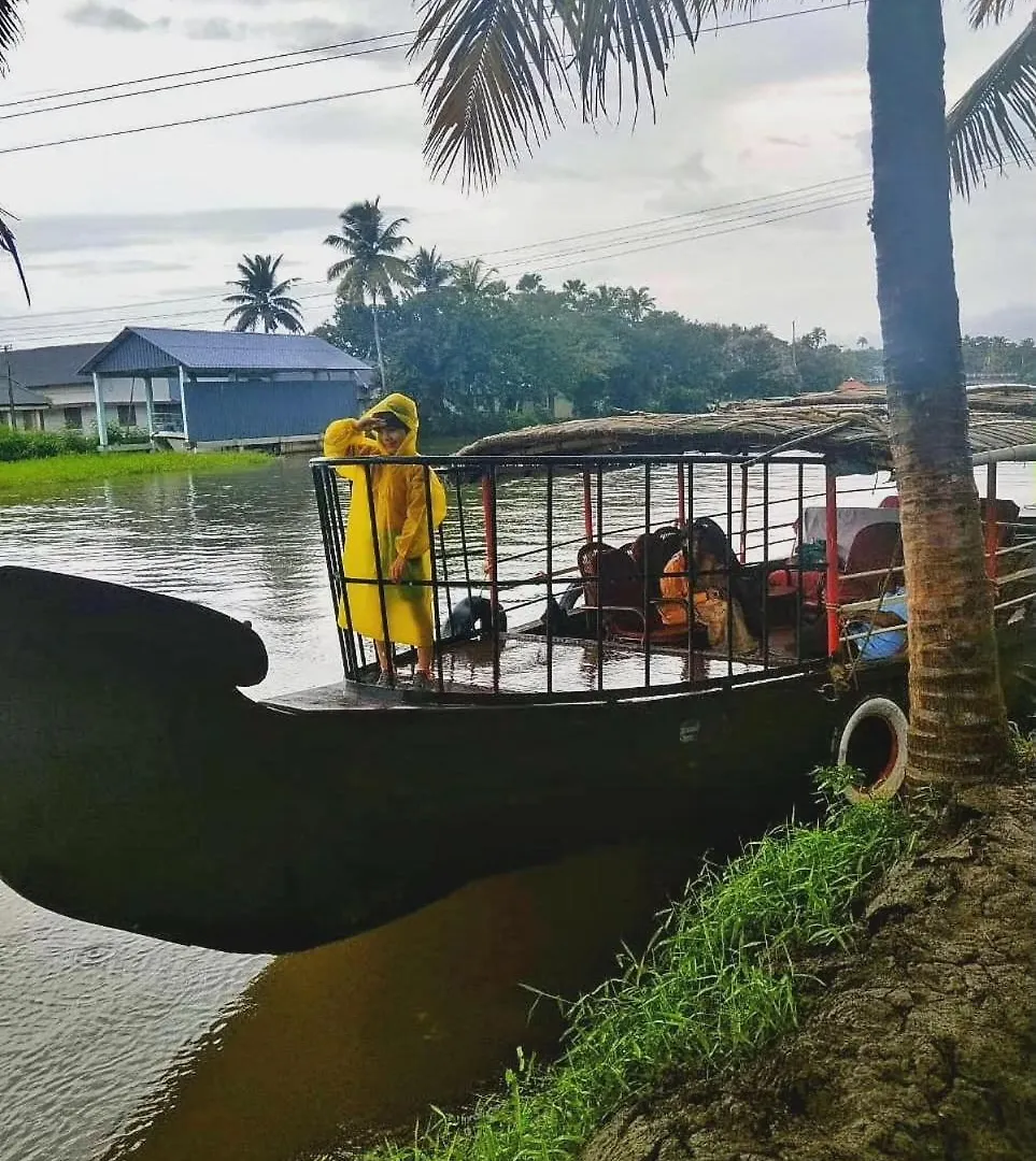Hotel Ameya Kerala Alappuzha India